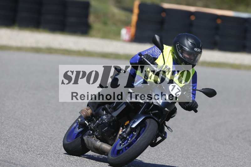 /01 02.04.2026 MAZ ADR/Gruppe gelb Gruppe gruen/17